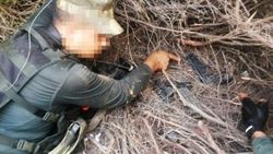 Yakalanan darbecilerin silahları da ele geçirildi