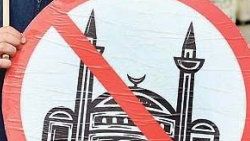 Atina'da Camii yapılmasın eylemi
