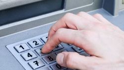 ATM tuşlarının seslerini kopyalayan şebeke çökertildi