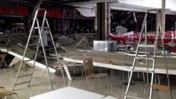 Isparta'da alışveriş merkezinin tavanı çöktü