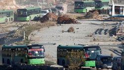 Halep'ten tahliye edilenlerin sayısı 37 bin 500'e ulaştı