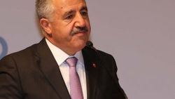 Bakan Arslan'dan ucuz internet açıklaması