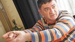 Ayhan Çarkın çark etti