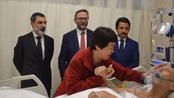 Koreli Ayla'dan gazi babasına ziyaret