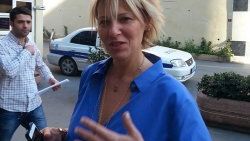 Ayşe Arman soyuldu