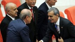 Devlet Bahçeli: HDP'li Ahmet Türk tutuksuz yargılanmalı