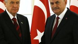 Başbakan Yıldırım ile Bahçeli görüşmesi
