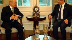 Başbakan Davutoğlu MHP Lideri Bahçeli ile görüştü