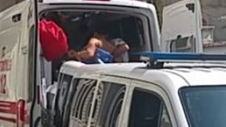 Anaokulunda bakıcı paniği: Çırılçıplak soyundu