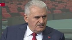 Başbakan'dan anayasa değişikliği yorumu