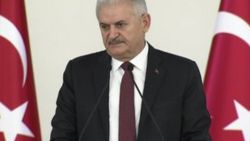 Başbakan'dan konuşmasını kesen iş adamına: Sabret mübarek