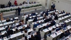 İzmir'in bütçe açığı 858 milyon 565 bin lira