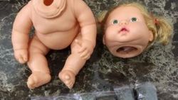 Uyuşturucular oyuncak bebeğin içinden çıktı