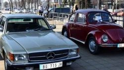 Belgrad'da eski modellere yoğun ilgi - Foto