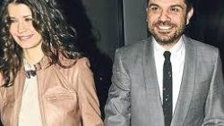 Kenan Doğulu Beren Saat aşkı kitap oluyor
