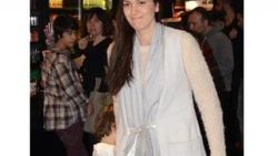 Bergüzar Korel'in ilginç kıyafeti
