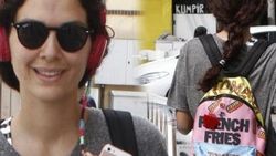 Bergüzar Korel 75 dakikada 9 kilometre yürüdü