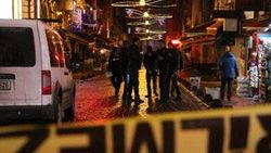 Beyoğlu’nda silahlı çatışma: 1’i polis 4 yaralı
