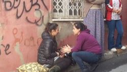 Beyoğlu'nda hamile kadın sigara vermediği için bıçaklandı