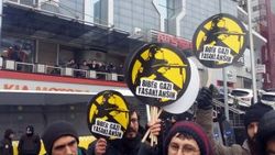 Şişli'de başkonsolosluk önünde biber gazı eylemi