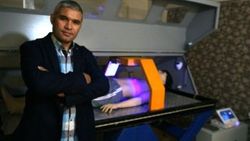 Özel dedektif Bilal Kartal parmak izi alma cihazı yaptı
