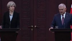 Binali Yıldırım ve May'den ortak basın toplantısı