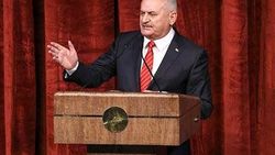 Binali Yıldırım: Haine hoşgörü gösteren haindir