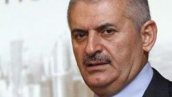 Binali Yıldırım: Sosyal medya sorunsuz medya değildir