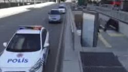 Ayrılıkçeşme metro durağında şüpheli paket paniği