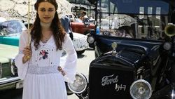 Klasik otomobil ve motosikletler Saraybosna'da buluştu