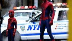 Bu da minik Spider Man