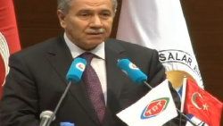 Bülent Arınç'ı ağlatan belgesel