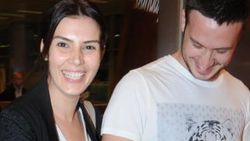 Burak Sağyaşar'dan Hatice Şendil'e evlenme teklifi