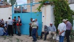 Komşusunun cesedini gören bir kişi kalp krizi geçirdi