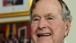 Baba Bush hastaneye kaldırıldı