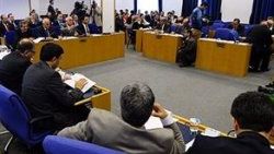 Tartışmalı yasa teklifi komisyondan geçti