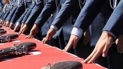 Kumpas mağduru rütbelilere acil görev emri