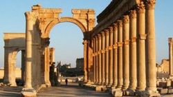 Esad IŞİD'in elindeki Palmira'yı geri aldı