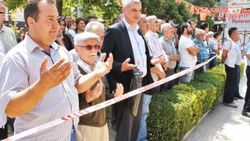 Aydınlılar tatbikatı dua ederek izledi