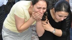 Denizli'de bir evde çıkan yangında 2'si çocuk 3 kişi öldü