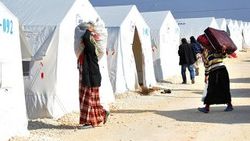 Mardin'deki çadırkentte yangın