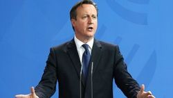 Cameron'dan sığınmacılara maddi yardım desteği