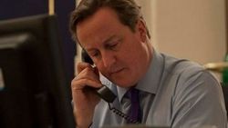 İngiltere Başbakanı Cameron telefonda işletildi