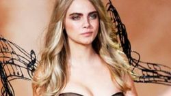 Cara Delevingne: Saatlerce seks yapmış gibi yürüyeceksin