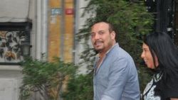 Cenk Eren: Mustafa Ceceli eşinden özür dilemeli