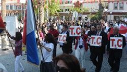 Çeşme'de T.C. korteji