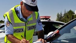 Egzoz gazı denetimlerinde sürücülere ceza yağdı