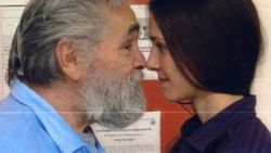 Seri katil Charles Manson öldü