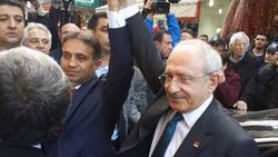 Kılıçdaroğlu saldırıya uğrayan CHP'liyi ziyaret etti