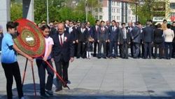 Bartın'da CHP'liler Milli Eğitim Müdürü'nü protesto etti